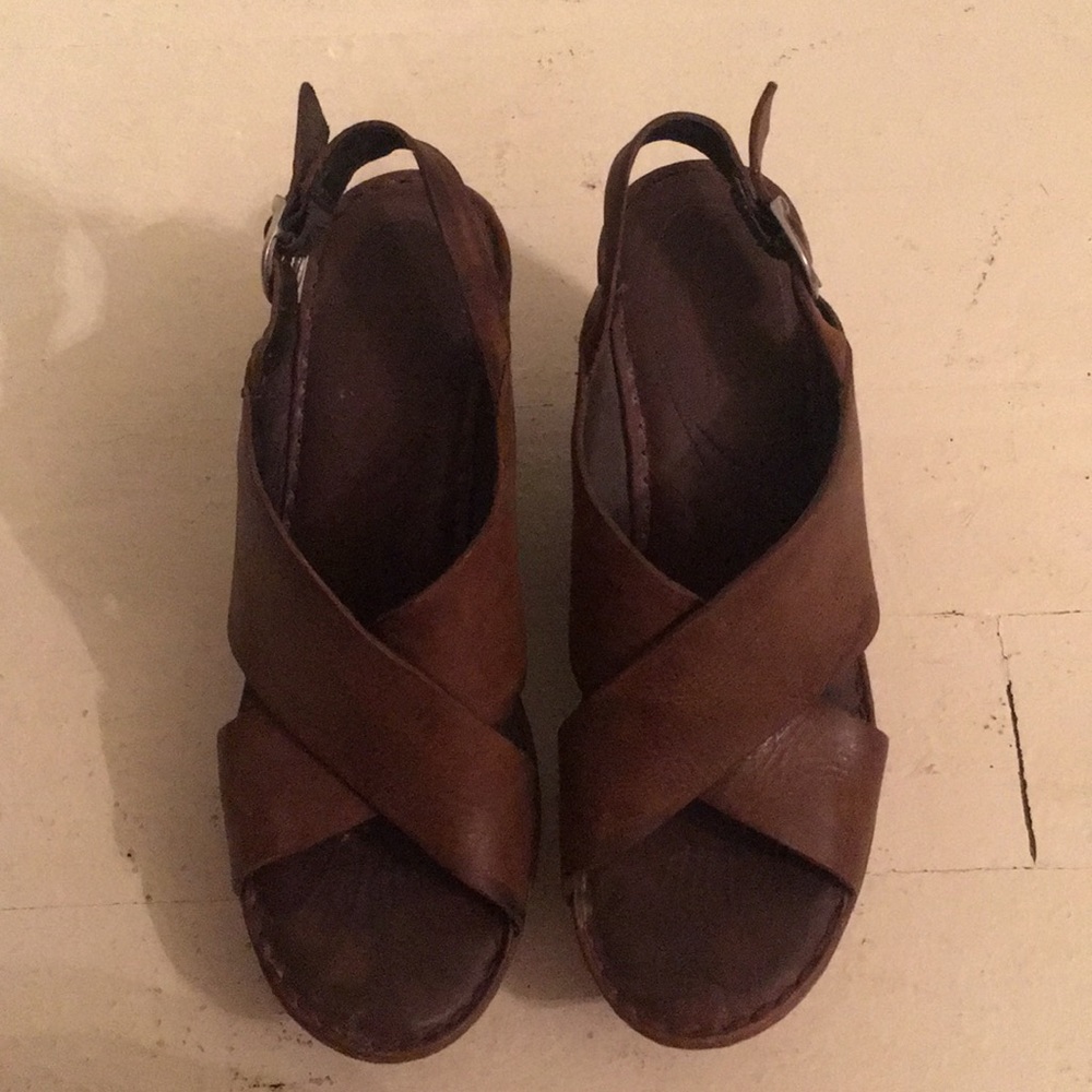 Leather Born wedges size 8